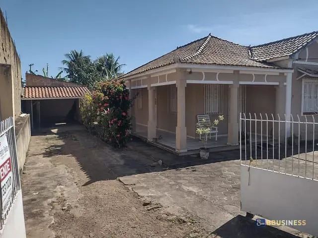 Chácara com 852m² 5 quartos e 2 banheiros, à venda, no bairro Santo Amaro de Campos em Campos dos Goytacazes