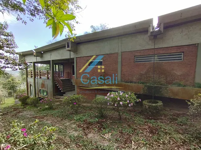 Chácara com 8000m² 6 quartos e 5 banheiros, à venda, no bairro Alto Da Serra (Mailasqui) em São Roque