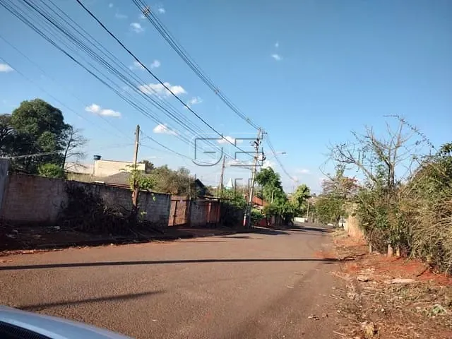 Chácara com 1255m² 3 quartos e 2 banheiros, à venda, no bairro Heimtal em Londrina