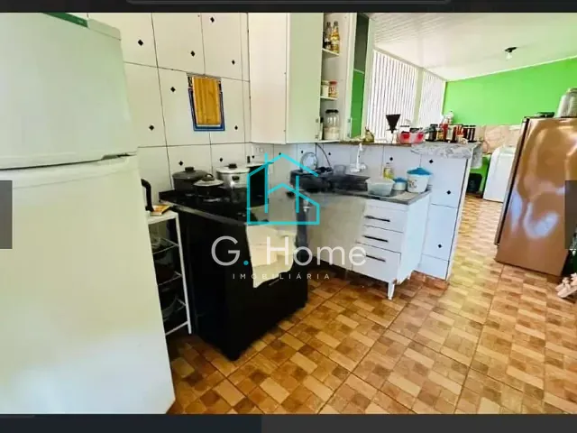 Chácara com 1400m² 3 quartos e 3 banheiros, para alugar, no bairro Zona Rural em Londrina