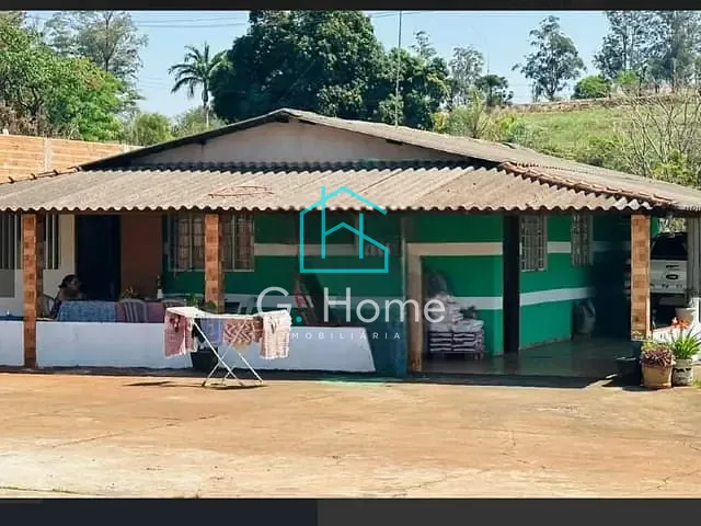 Chácara com 1400m² 3 quartos e 3 banheiros, para alugar, no bairro Zona Rural em Londrina