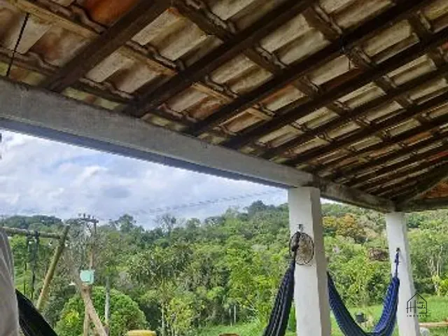 Chácara com 1400m² 3 quartos e 3 banheiros, para alugar, no bairro Verava em Ibiúna