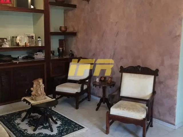 Chácara com 2000m² 5 quartos e 3 banheiros, à venda, no bairro Residencial Santa Izabel em Taubaté