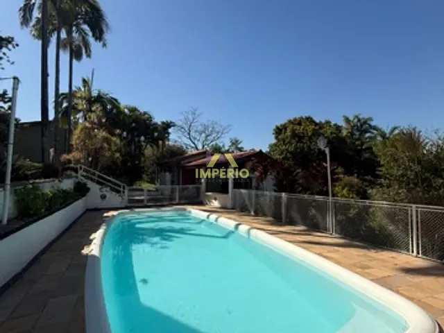 Chácara com 1082m² 4 quartos e 4 banheiros, à venda, no bairro João Jabour em Salto