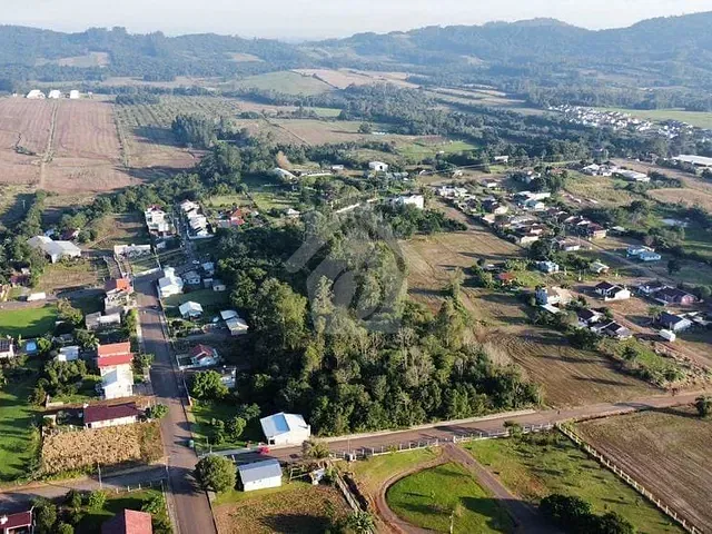 Chácara com 3000m², à venda, no bairro Boa Vista em Teutônia