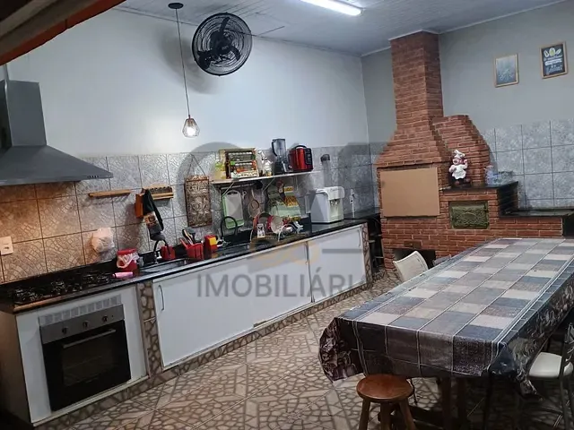 Chácara com 1106m² 3 quartos e 4 banheiros, à venda, no bairro Ana Helena em Jaguariúna