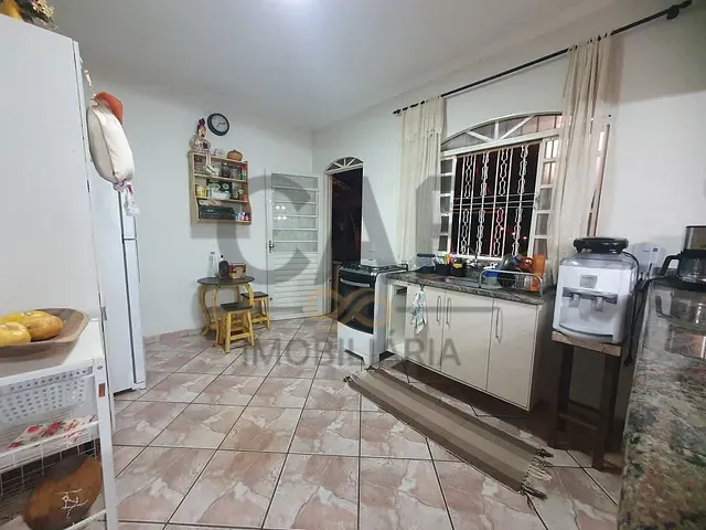 Chácara com 1106m² 3 quartos e 4 banheiros, à venda, no bairro Ana Helena em Jaguariúna