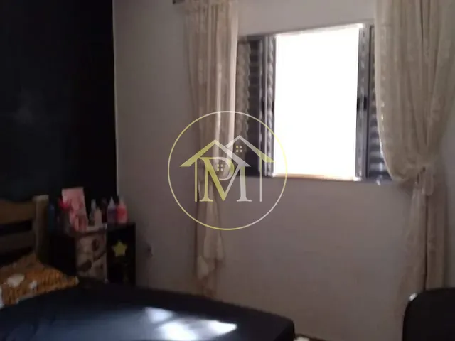 Chácara com 1030m² 4 quartos e 3 banheiros, à venda, no bairro Barreiro em Araçoiaba da Serra