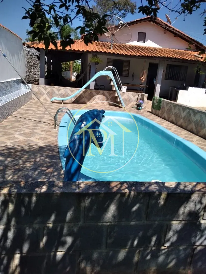Chácara, 4 quartos, 1030 m² - Foto 1
