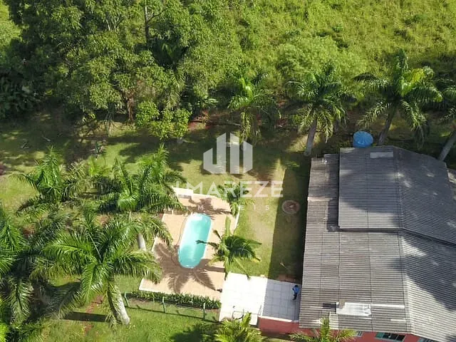 Chácara com 48400m² 7 quartos e 3 banheiros, à venda, no bairro rural em Apucarana