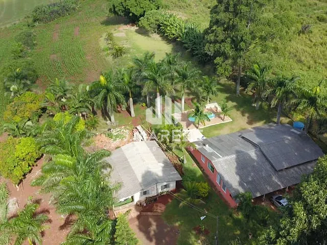 Chácara com 48400m² 7 quartos e 3 banheiros, à venda, no bairro rural em Apucarana