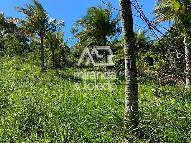 Chácara com 1500m², à venda, no bairro Buenos Aires em Guarapari
