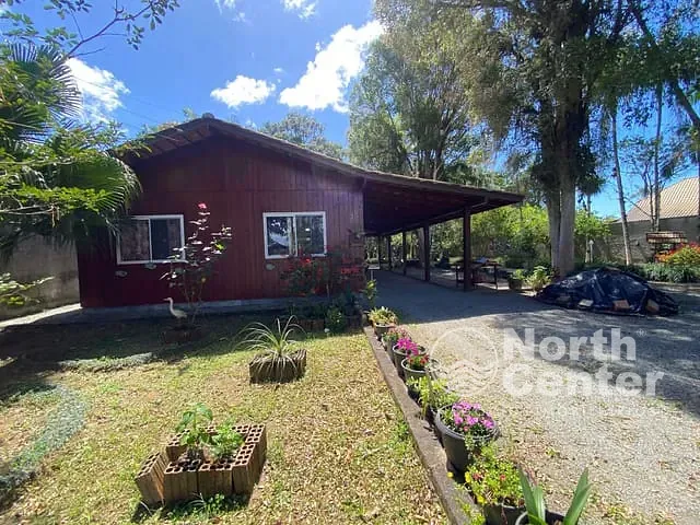 Chácara com 1726m² 2 quartos e 1 banheiro, à venda, no bairro Conquista em Balneário Barra do Sul