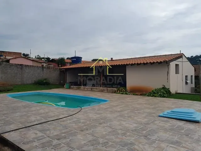 Chácara com 1000m² 4 quartos e 1 banheiro, à venda, no bairro Santa Rosa em Guaranésia