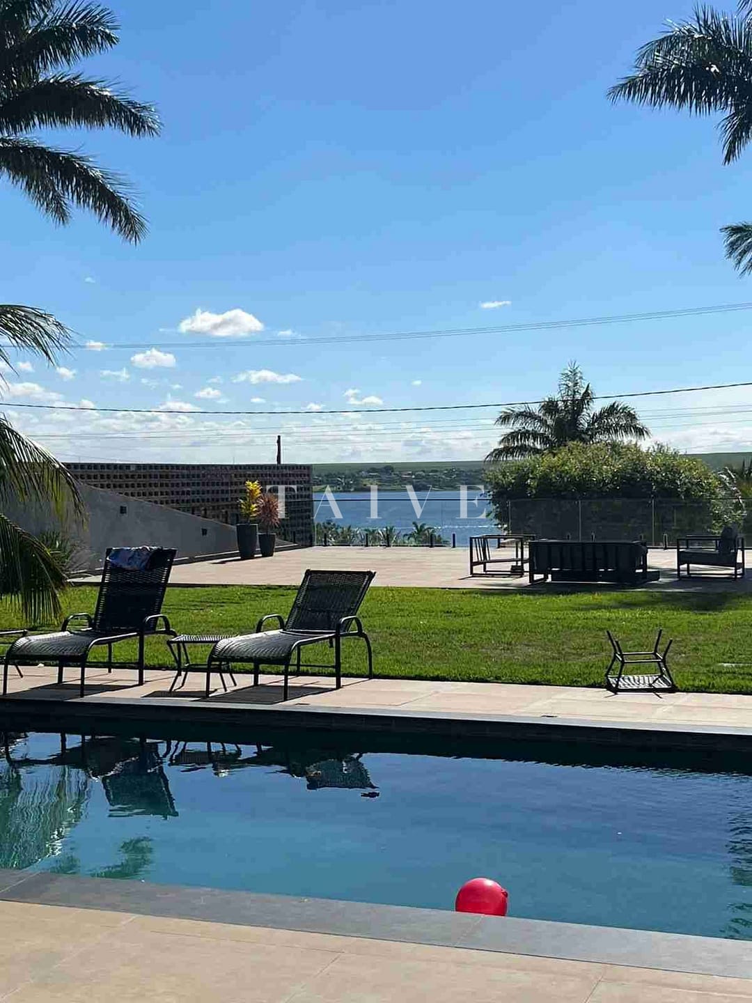 Chácara à venda com 4 quartos, 330m² - Foto 13
