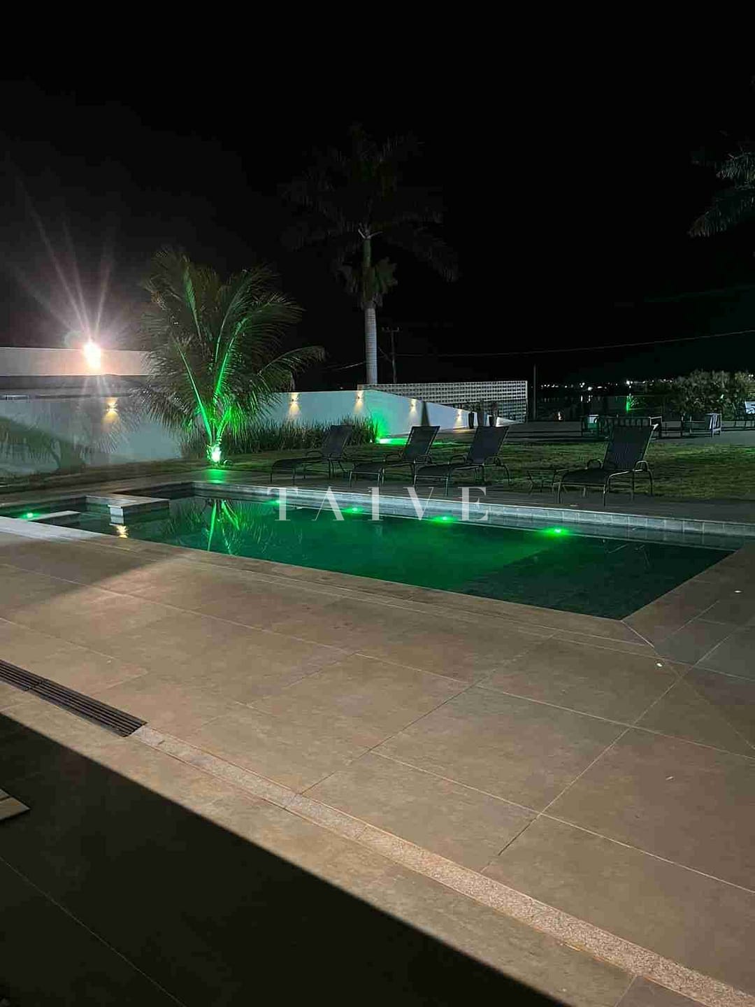 Chácara à venda com 4 quartos, 330m² - Foto 23