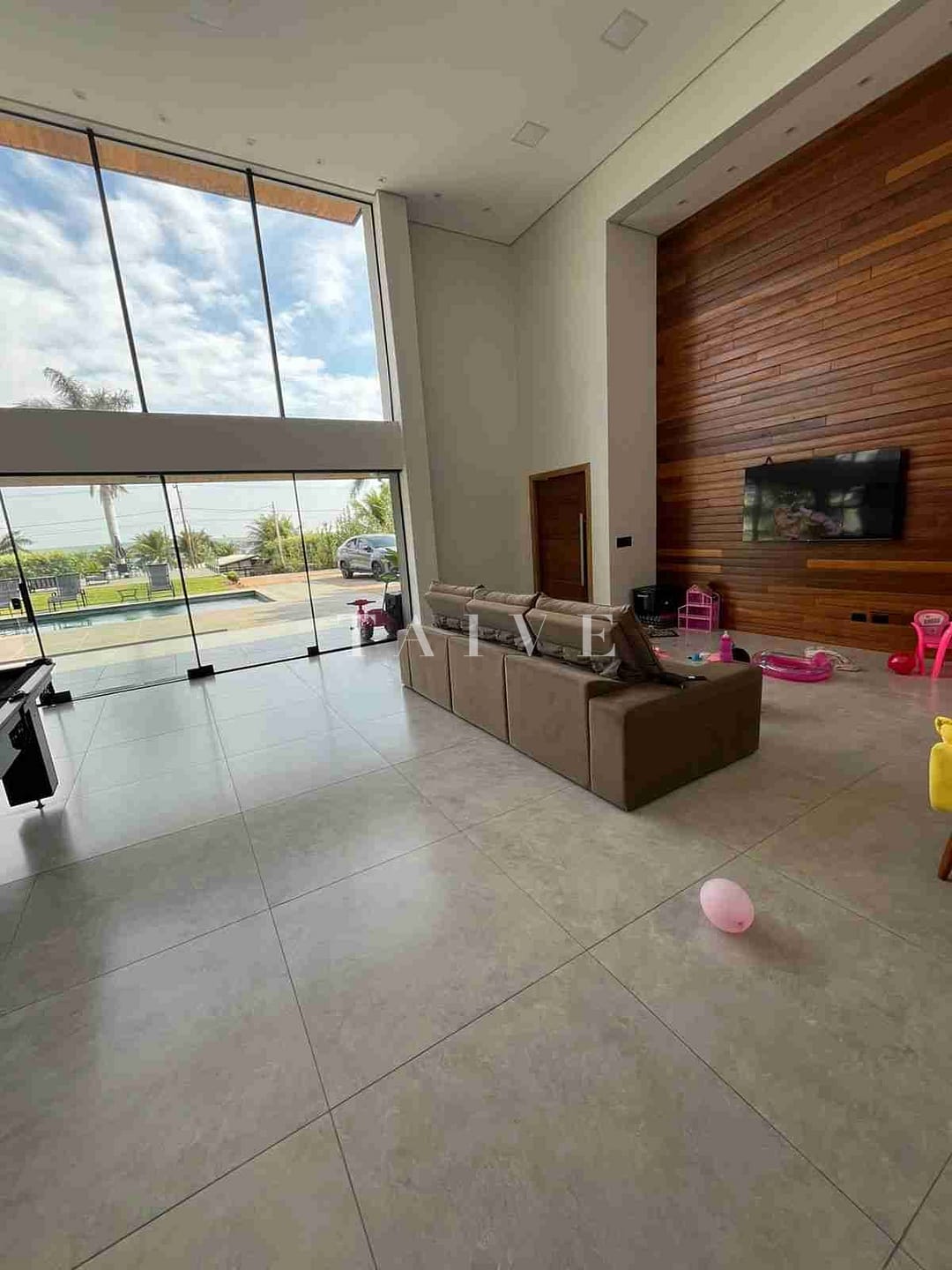 Chácara à venda com 4 quartos, 330m² - Foto 25