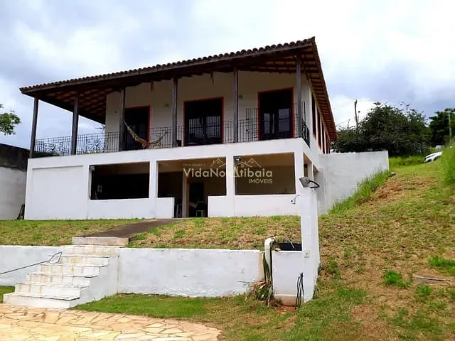 Chácara com 2750m² 2 quartos e 2 banheiros, à venda, no bairro Loteamento Vale das Flores em Atibaia