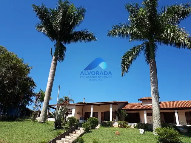 Chácara com 1000m² 3 quartos e 2 banheiros, à venda, no bairro Altos da vila Paiva em São José dos Campos