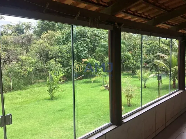 Chácara com 1661m² 4 quartos e 1 banheiro, à venda, no bairro Zona Rural em Hidrolândia