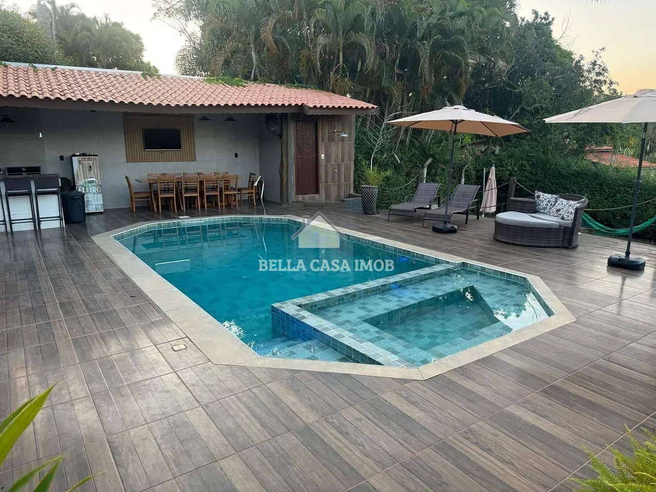 Chácara, 4 quartos, 850 m² - Foto 3