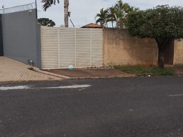 Chácara com 1070m² 3 quartos e 3 banheiros, à venda ou para alugar, no bairro Loteamento Parque dos Pássaros em São José do Rio Preto
