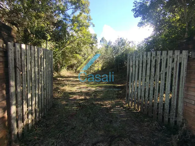Chácara com 24000m² 3 quartos e 2 banheiros, à venda ou para alugar, no bairro Centro (Canguera) em São Roque