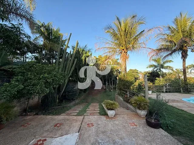 Chácara com 1000m² 2 quartos e 2 banheiros, à venda, no bairro Recanto dos Universitários em Rio das Pedras