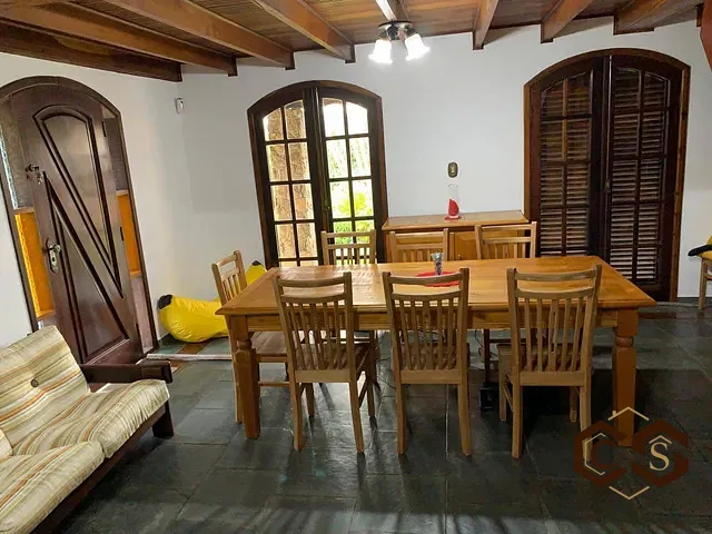 Chácara com 3234m² 3 quartos e 5 banheiros, à venda, no bairro Centro em Ibiúna