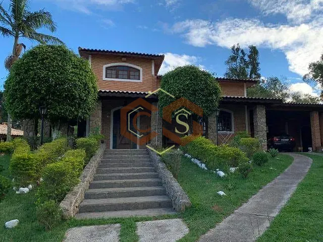 Chácara com 3234m² 3 quartos e 5 banheiros, à venda, no bairro Centro em Ibiúna