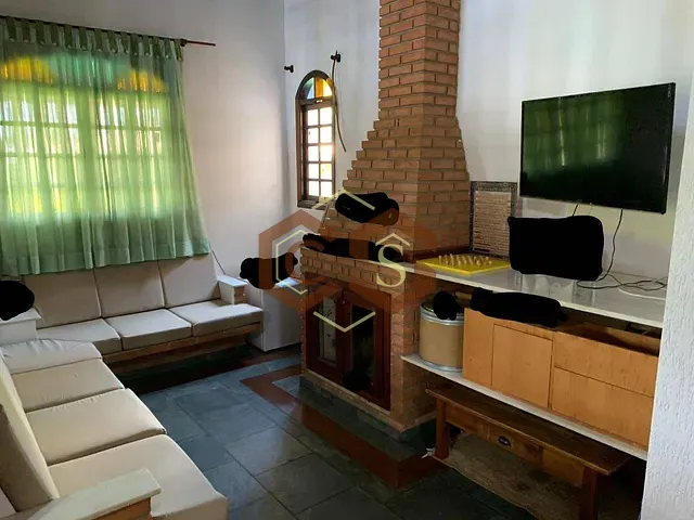 Chácara com 3234m² 3 quartos e 5 banheiros, à venda, no bairro Centro em Ibiúna