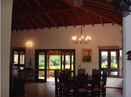 Chácara à venda 4 Quartos, 4 Suítes, Recanto Campestre, Indaiatuba - SP