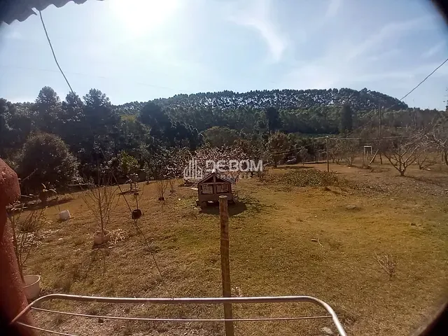 Chácara com 5628m² 2 quartos e 1 banheiro, à venda, no bairro Campo dos Mourões em Andradas