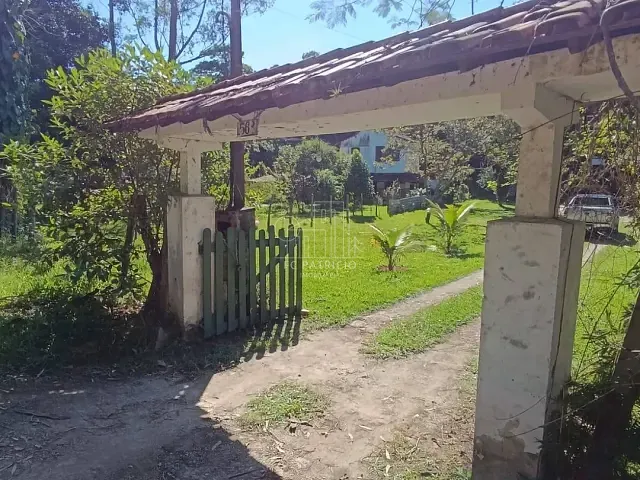 Chácara com 4500m² 5 quartos e 1 banheiro, à venda, no bairro Baía Branca (Guia de Pacobaíba) em Magé