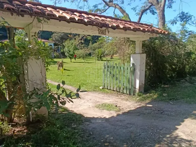 Chácara com 4500m² 5 quartos e 1 banheiro, à venda, no bairro Baía Branca (Guia de Pacobaíba) em Magé