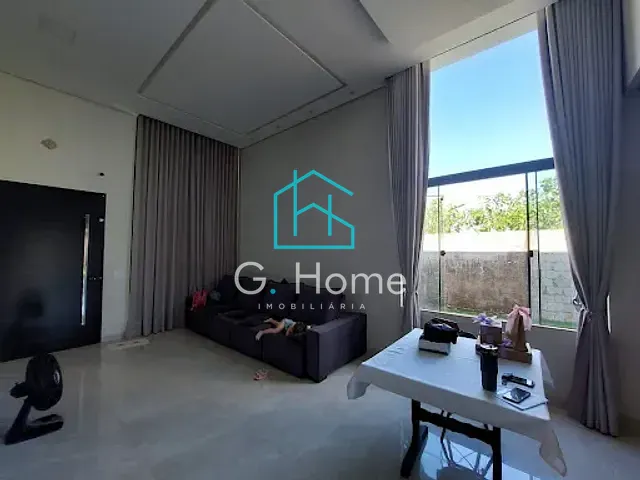 Chácara com 700m² 3 quartos e 2 banheiros, à venda, no bairro Warta em Londrina