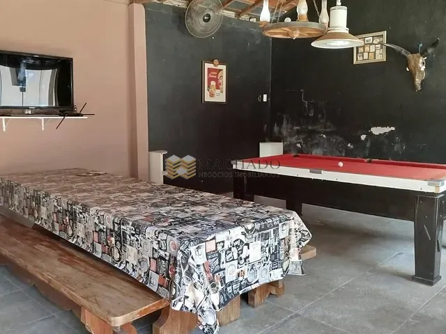 Chácara com 1800m² 2 quartos e 2 banheiros, à venda, no bairro Ivoturucaia em Jundiaí