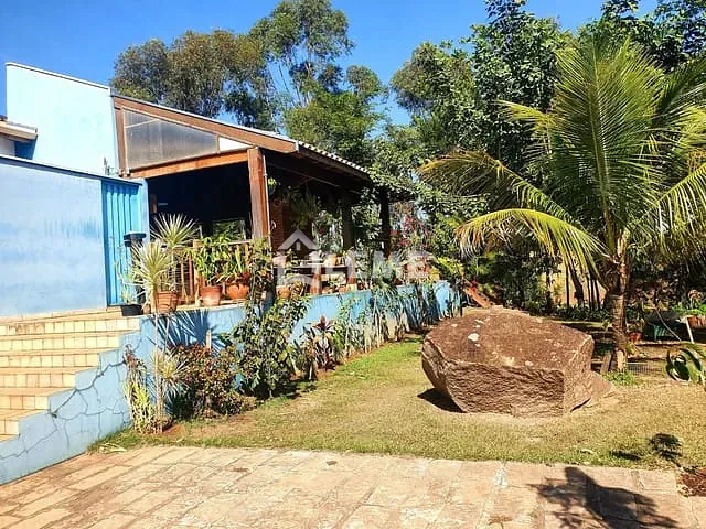 Chácara com 7030m² 4 quartos e 6 banheiros, à venda, no bairro Chácara do Vale em Mococa