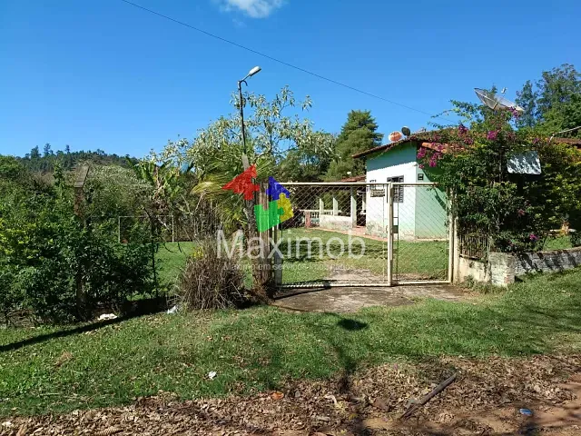 Chácara com 1000m² 2 quartos e 2 banheiros, à venda, no bairro Eleutério em Itapira