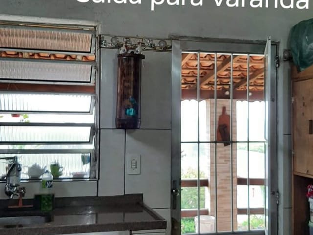 Chácara 3 quartos e 2 banheiros, à venda, no bairro Jardim Castelano em Biritiba-Mirim