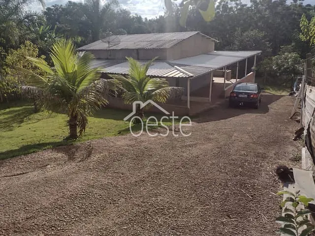 Chácara com 1300m² 2 quartos e 1 banheiro, à venda, no bairro Graminha em Limeira