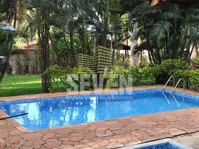 Chácara com 8000m² 5 quartos e 3 banheiros, à venda, no bairro Vila São Paulo em Bauru