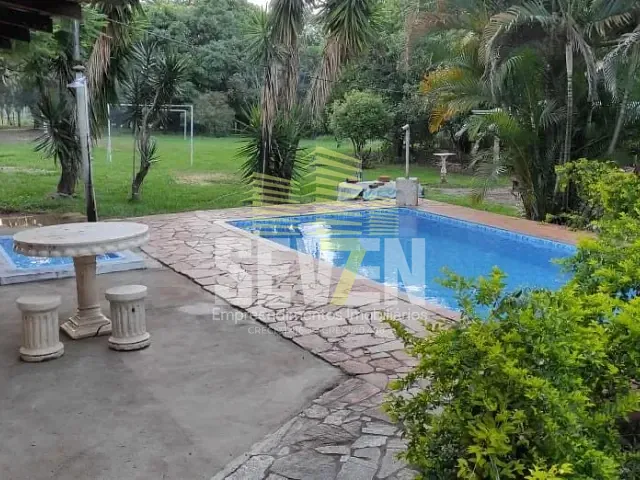 Chácara com 8000m² 5 quartos e 3 banheiros, à venda, no bairro Vila São Paulo em Bauru