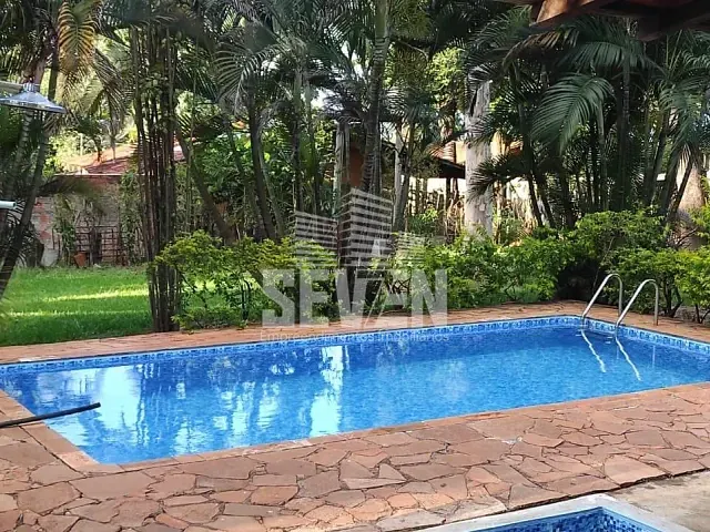 Chácara com 8000m² 5 quartos e 3 banheiros, à venda, no bairro Vila São Paulo em Bauru