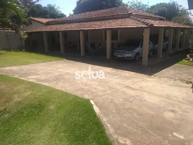 Chácara com 2100m² 8 quartos e 7 banheiros, à venda, no bairro Chácara Lusitana em Hortolândia