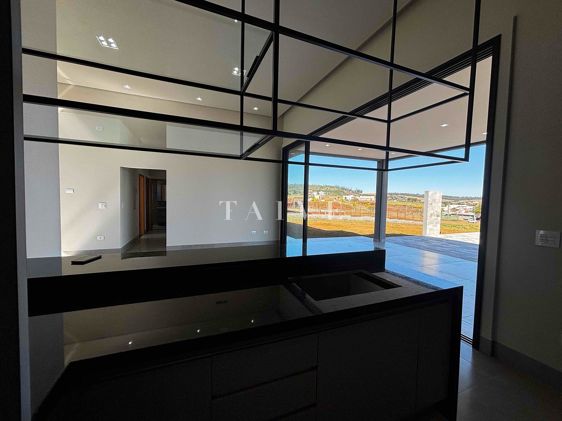 Chácara à venda com 3 quartos, 189m² - Foto 26