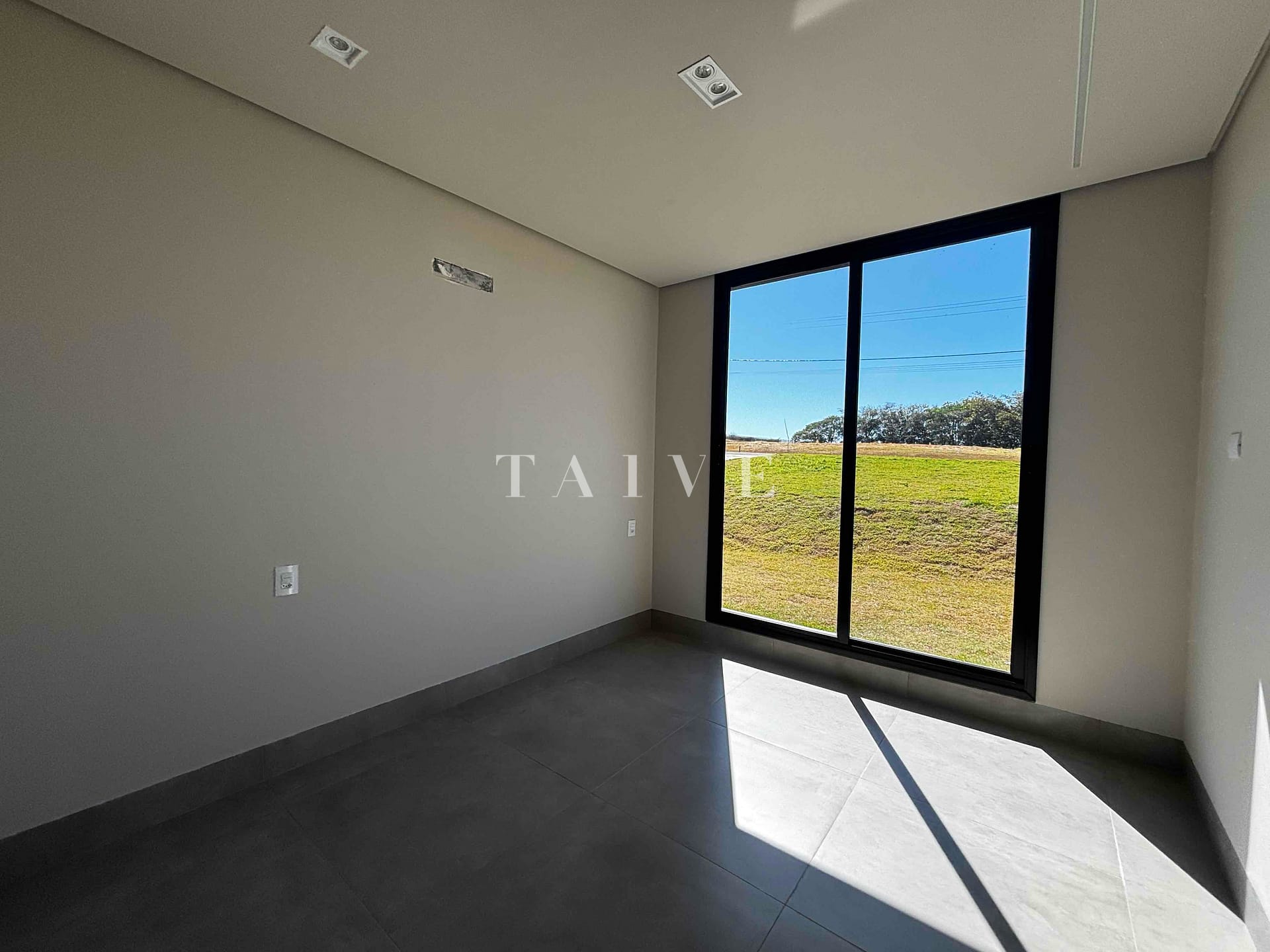 Chácara à venda com 3 quartos, 189m² - Foto 21