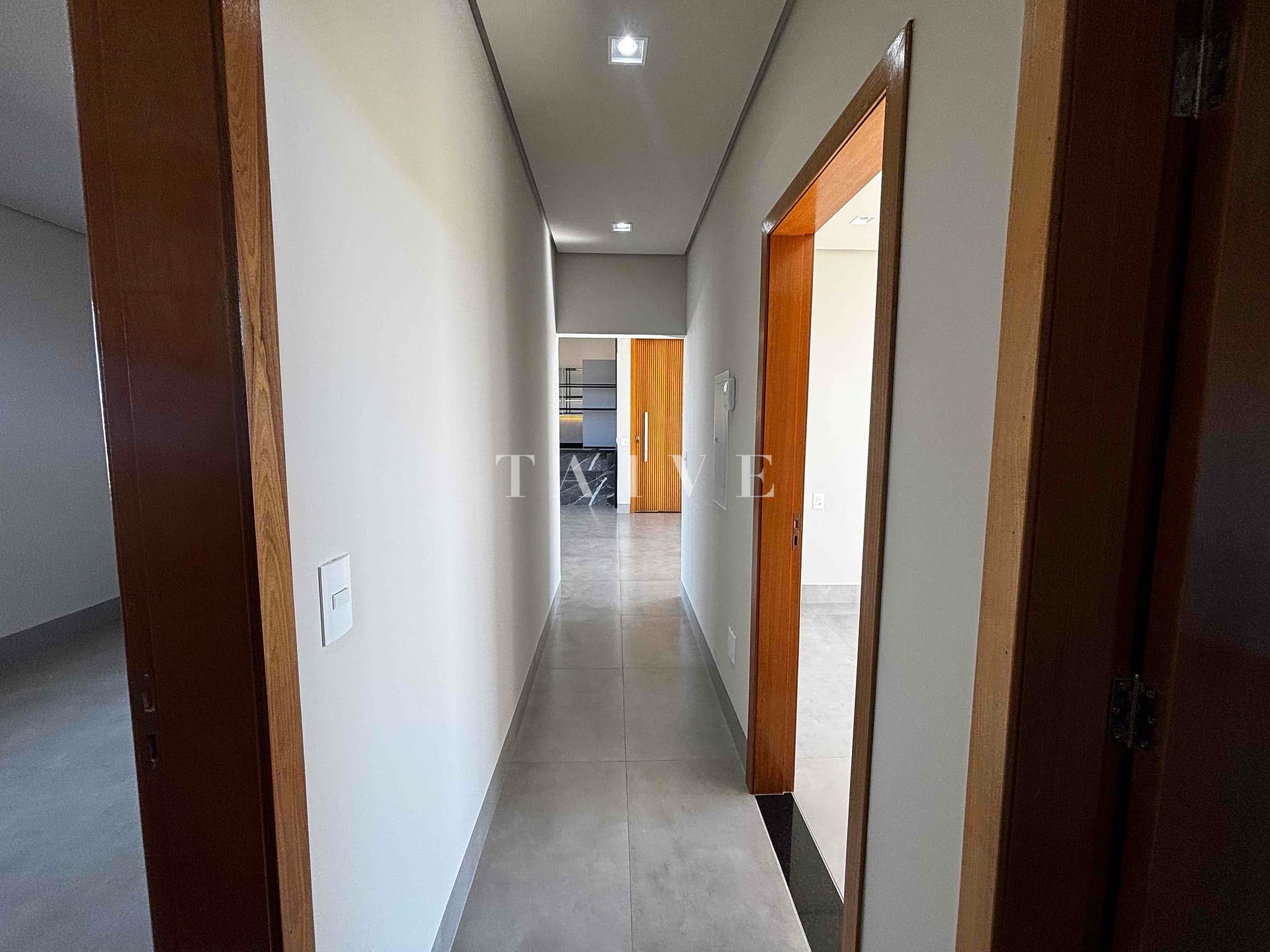 Chácara à venda com 3 quartos, 189m² - Foto 8