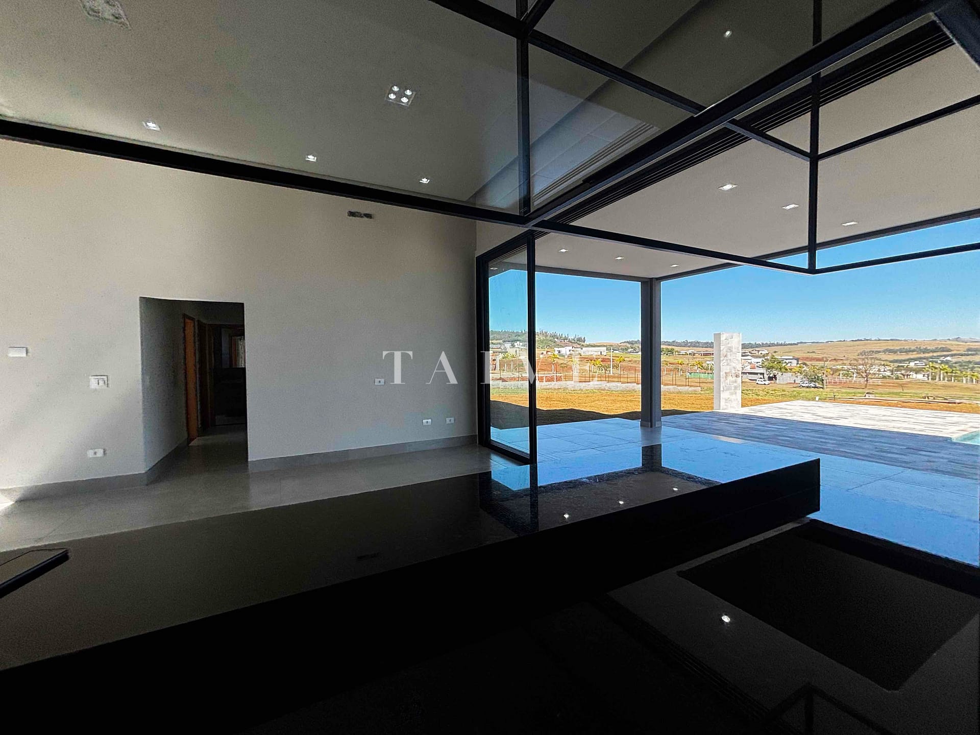 Chácara à venda com 3 quartos, 189m² - Foto 9