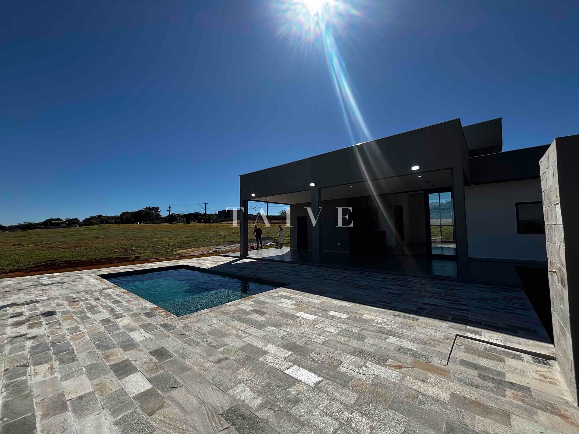 Chácara à venda com 3 quartos, 189m² - Foto 2